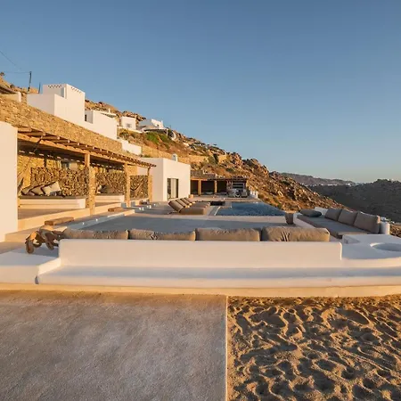 Maera Maximus וילה